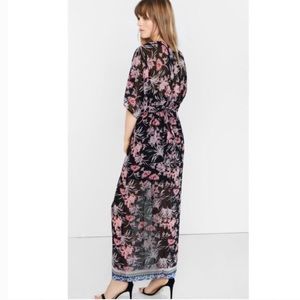 ❗️SOLD❗️ Tropical Print Kimono Maxi Dress